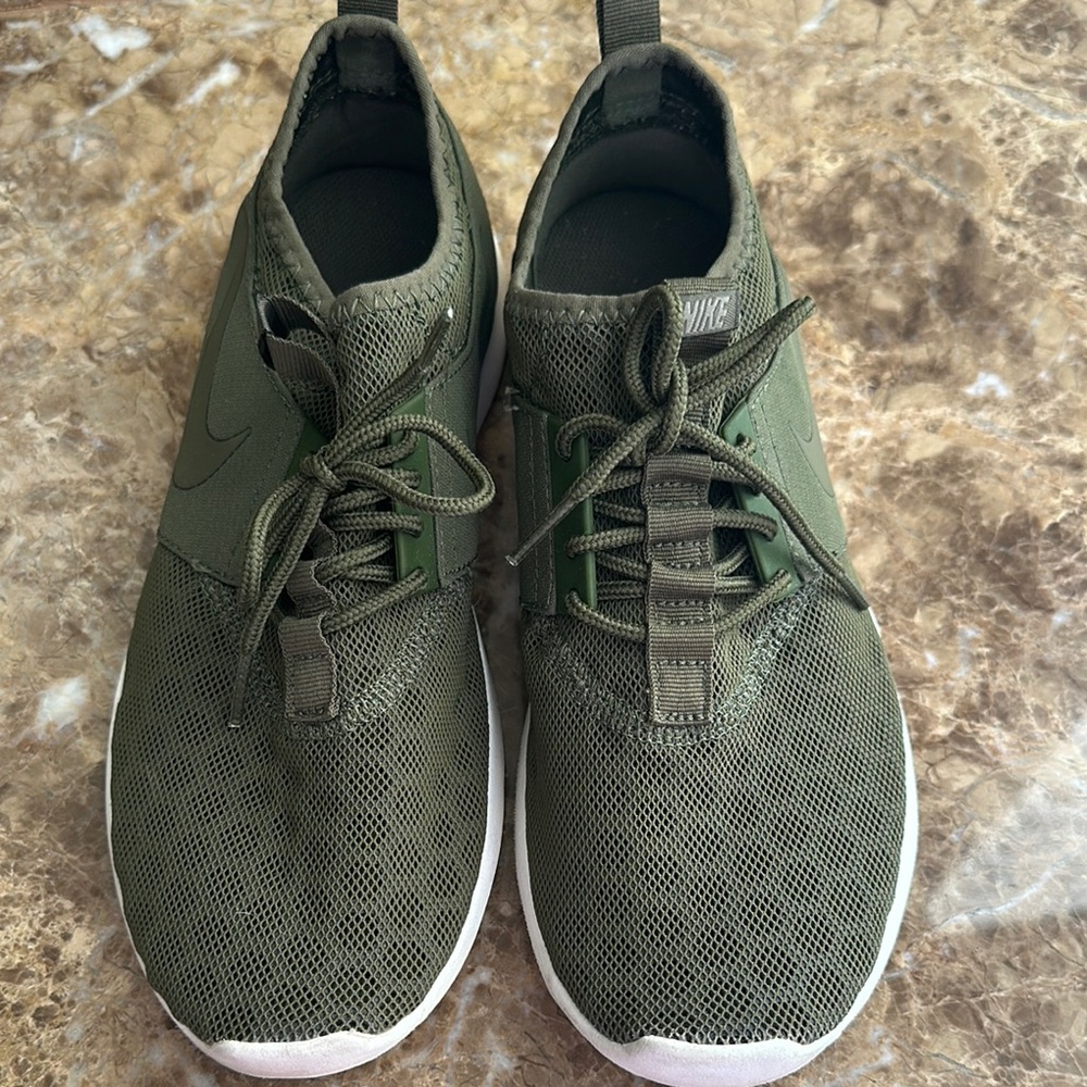 Nike women's olive green athletic shoe